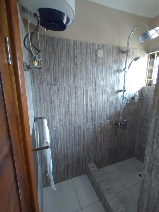 Cole Street Guesthouse Freetown Zewnętrze zdjęcie